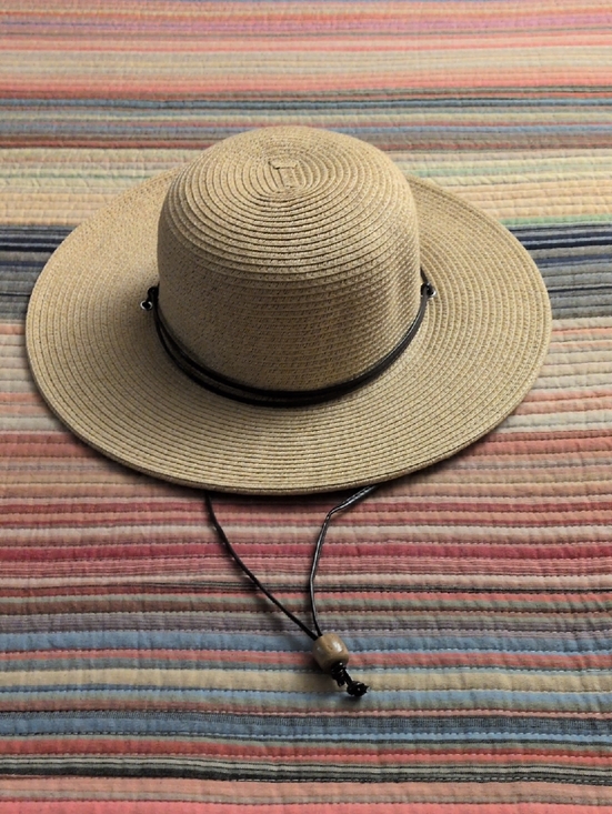 Cc Exclusives Accessories - Women's Wide-Brim Straw Sun Hat with Chin Cord - Natural